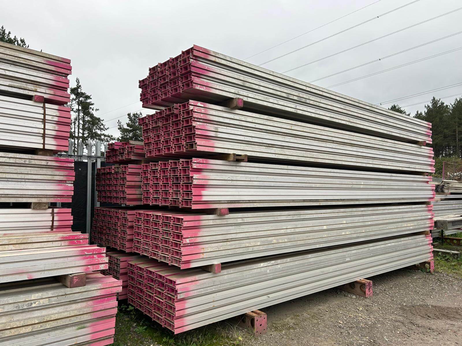 83cf5f5b-a7f7-4cb6-a754-4fcdcdb24436